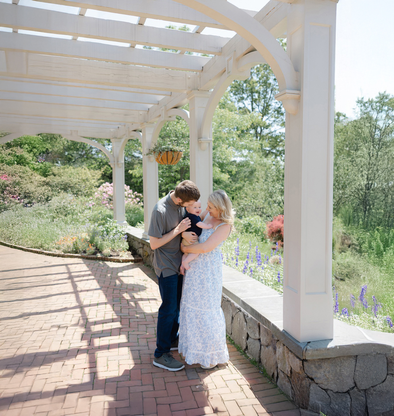 worcester family photographer new england botanic garden tower hill
